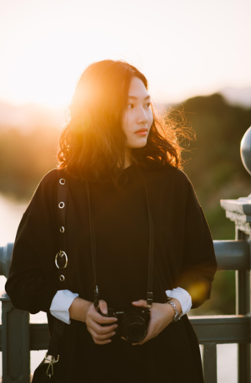 Portrait de la photographe Élise Moreau